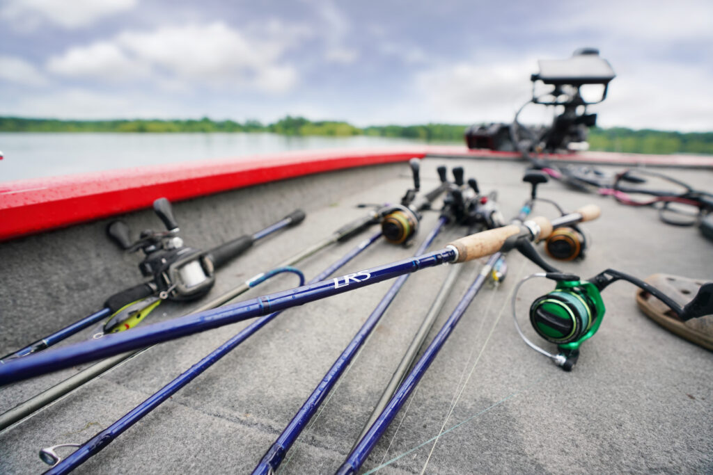 Top 3 Reasons YOU should Use BRAIDED LINE ! 